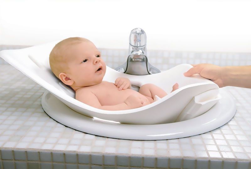 altre vaschette hanno la forma di un secchio perch richiama la posizione fetale del bambino in pancia infine potete ricorrere ai modelli gonfiabili e