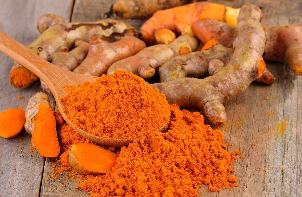 curcuma come cura per onicomicosi