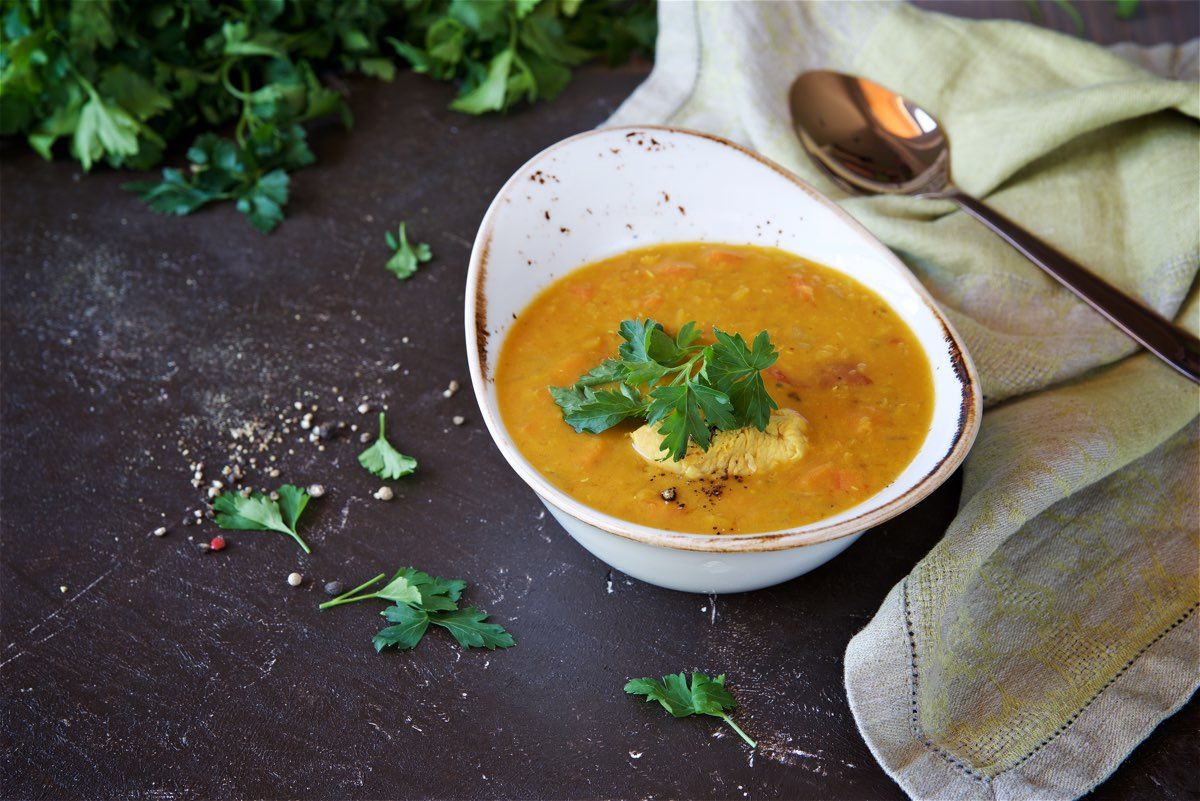 zuppa con la curcuma