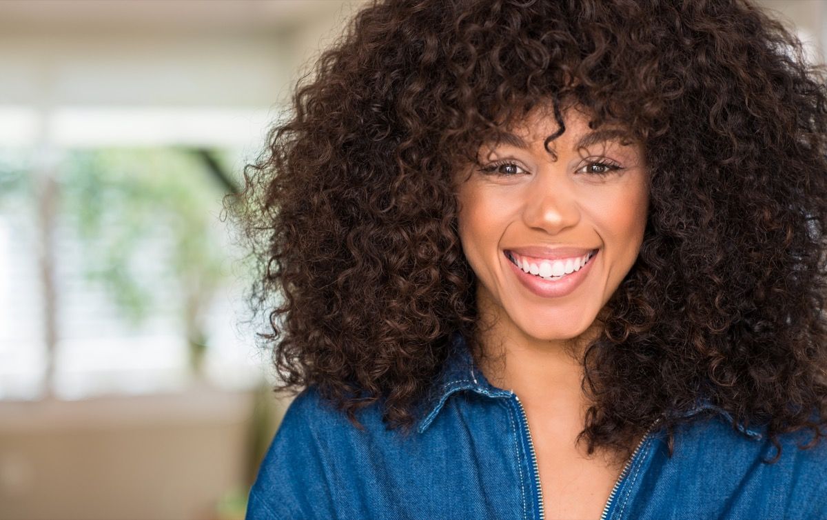 Capelli ricci: 4 segreti per definirli e averli perfetti
