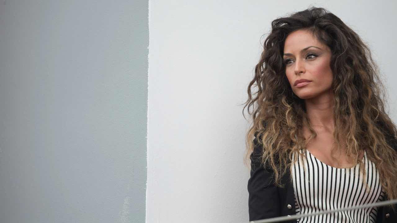 Raffaella Fico togliere fiato foto
