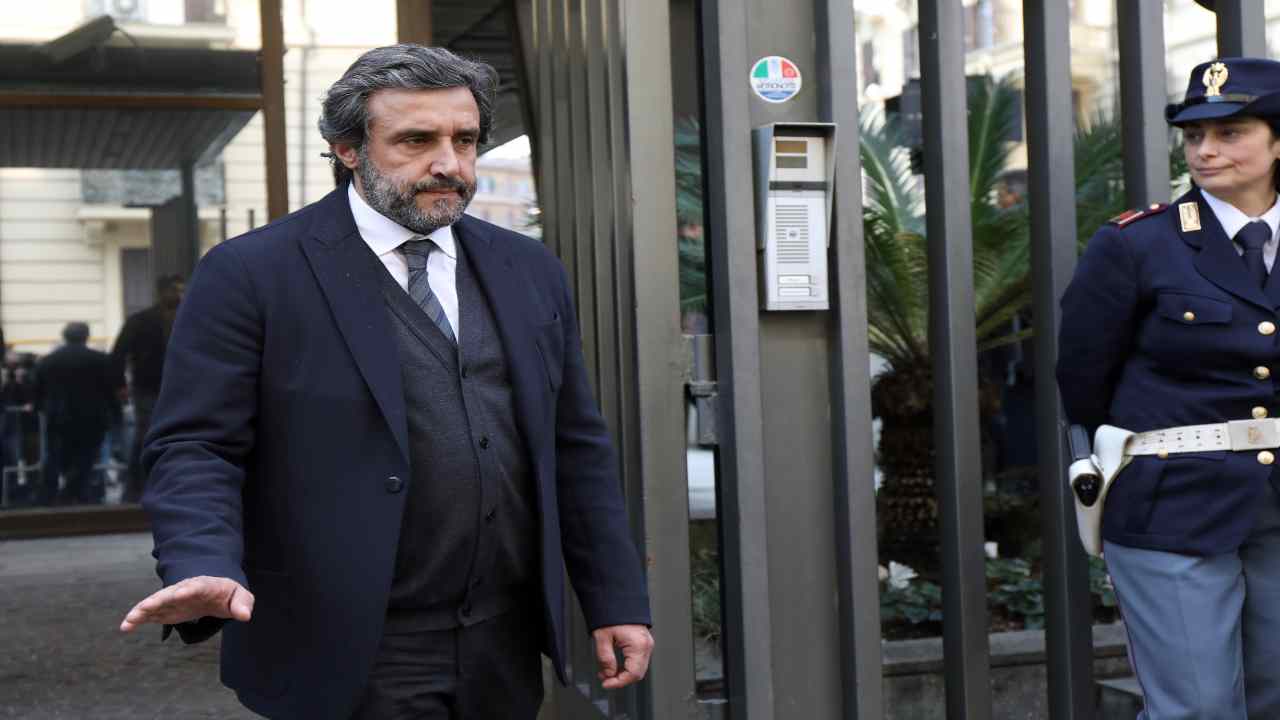 Flavio Insinna L'Eredità sospesa