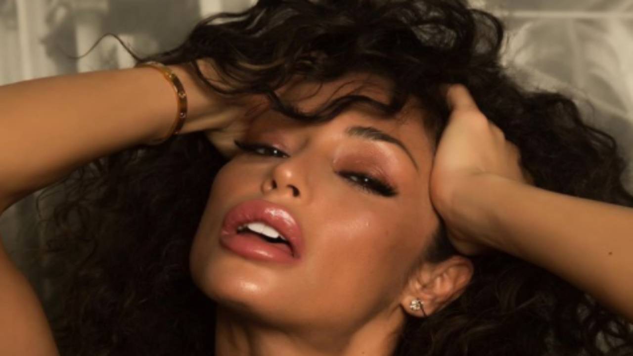 Raffaella Fico Instagram