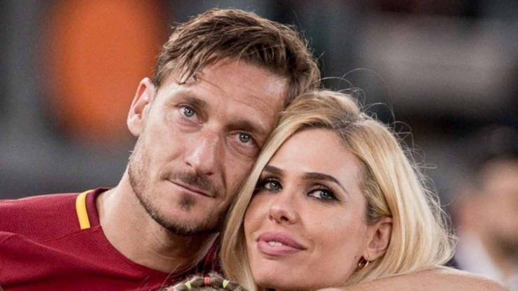 ilary blasi e totti 16 anni insieme Ilary blasi e francesco totti