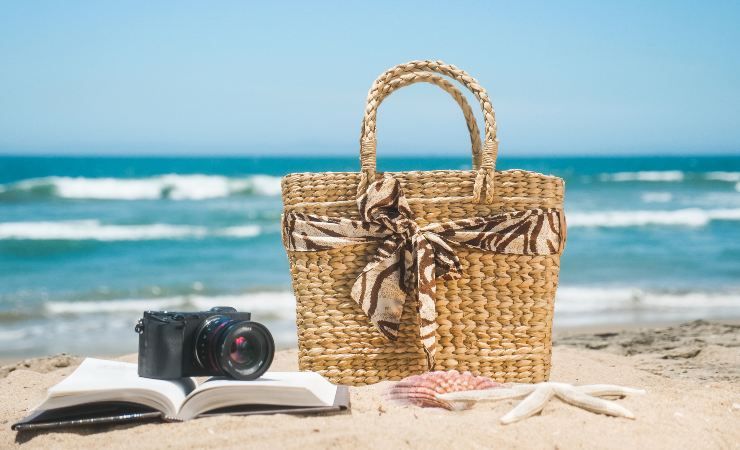 borsa spiaggia indispensabili