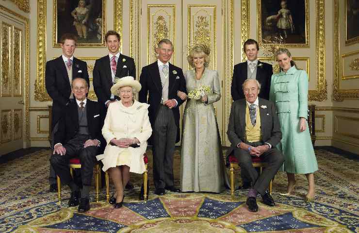 Royal Family positivo