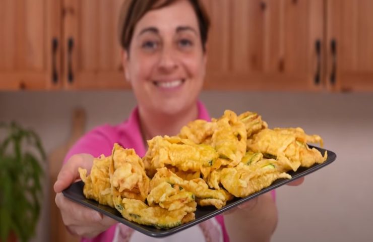 Zucchine frittellate Benedetta Rossi