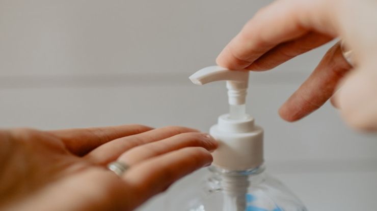 preparare igienizzante profumato mani
