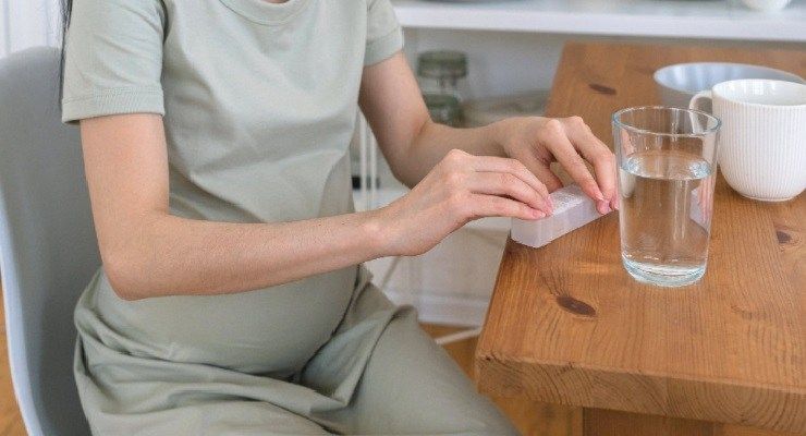 Quanta acqua bere in gravidanza