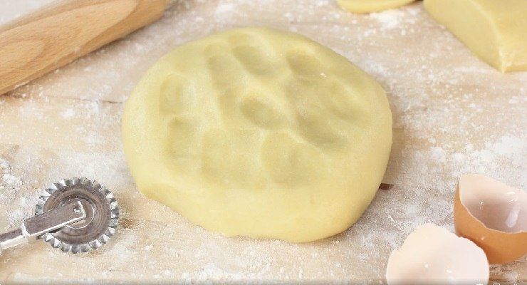 Preparare Pasta frolla senza burro