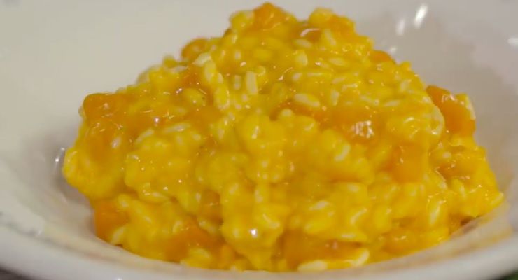 Fare risotto alla zucca cremoso