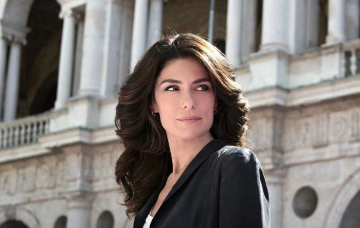 Anna Valle