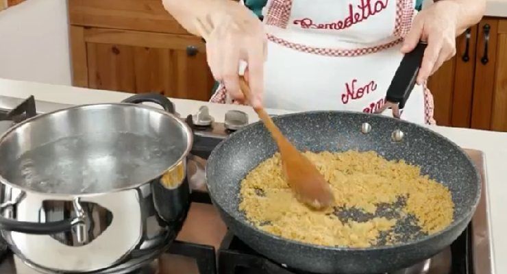 Ricetta pasta pane e zucchine