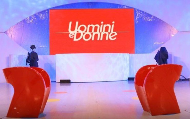Uomini e Donne studio