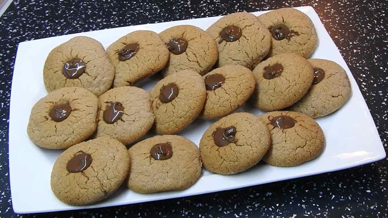 Biscotti cuor di nutella senza lievitazione