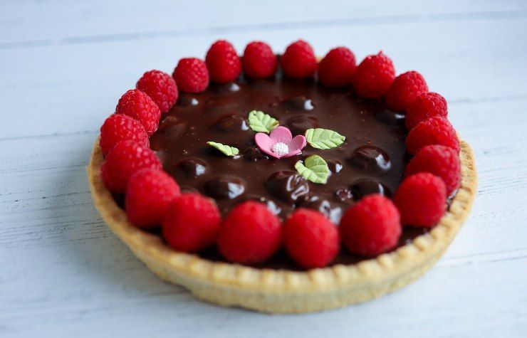 Crostata cioccolato con lamponi