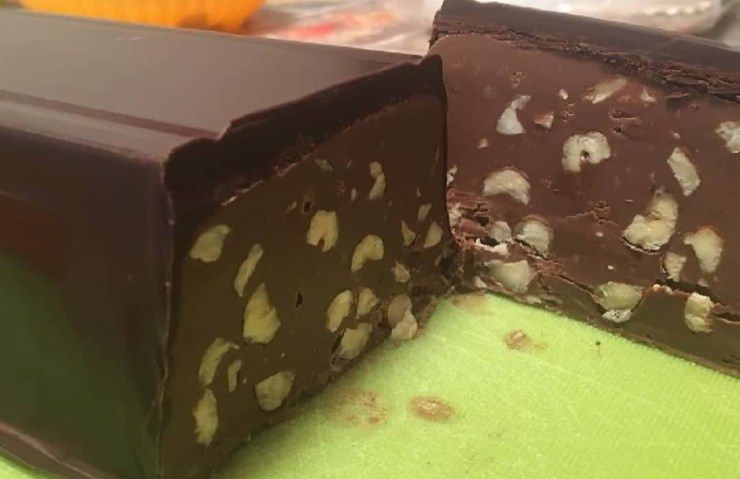 Torrone dei Morti al cioccolato e nocciole