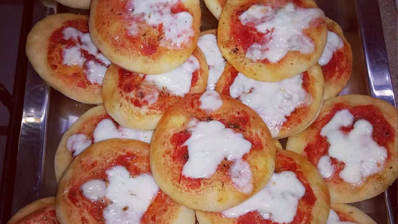 Come fare Pizzette alla ricotta