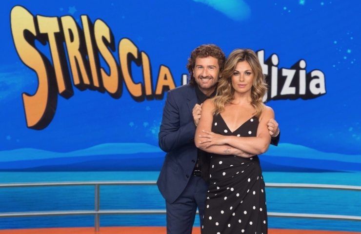 Striscia la Notizia Siani e la Incontrada via