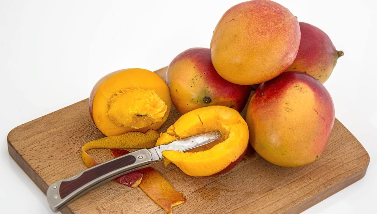 Mango trucchi maturo