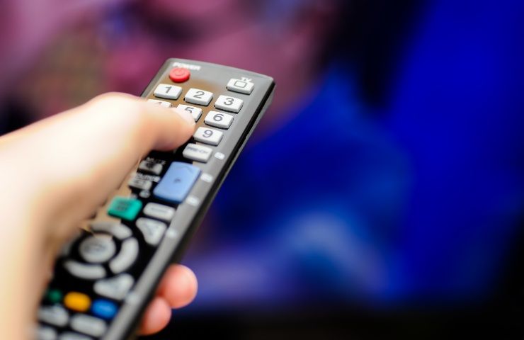 Stasera in tv lunedì 22 novembre 2021