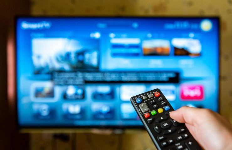 Stasera in tv venerdì 19 novembre 2021