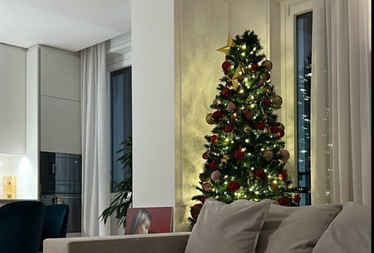 Taylor-Mega-Natale