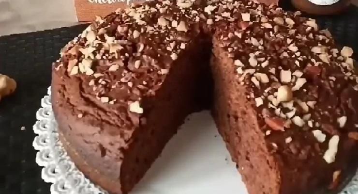 Torta al cacao nocciole e castagne 160 Kcal