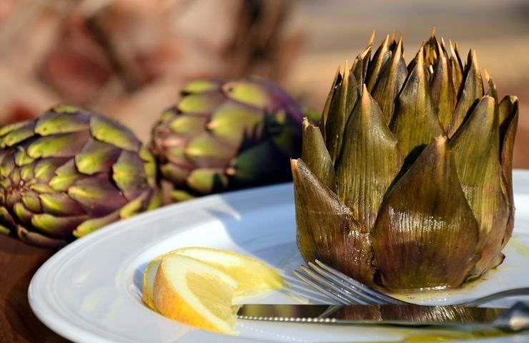 carciofi-nero-come-toglierlo