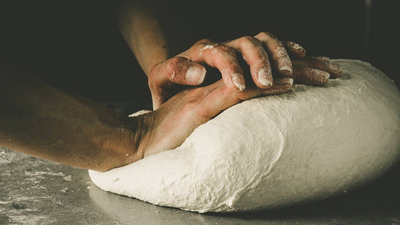 Come congelare la pasta della pizza, le dritte di Benedetta Rossi