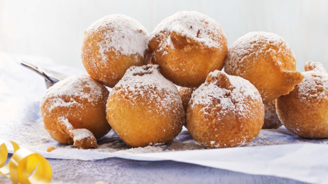 frittelle mele e cannella