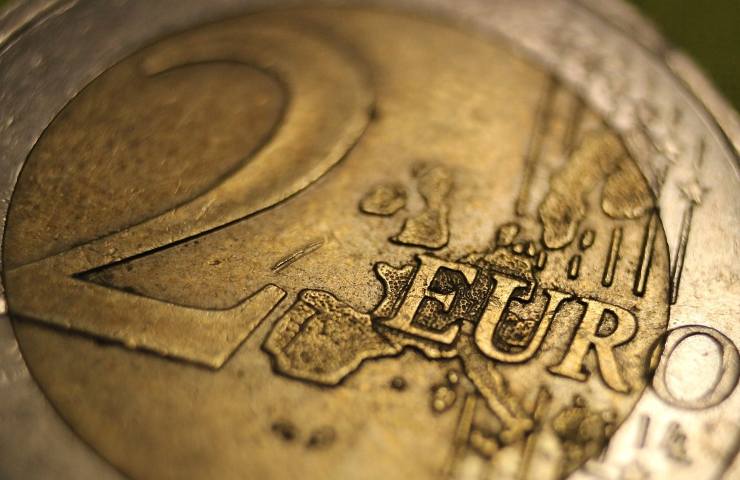 Due euro falsi come riconoscerli