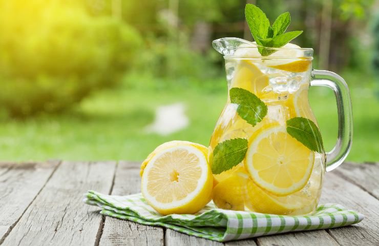 Il succo di limone è formidabile per la salute