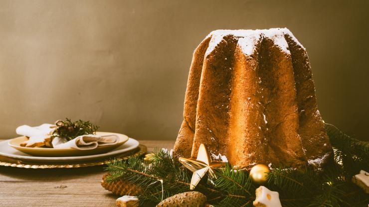 pandoro di natale stella