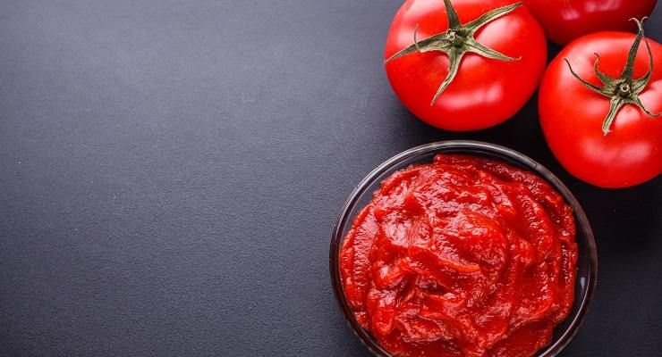 Salsa di pomodoro zucchero acidità