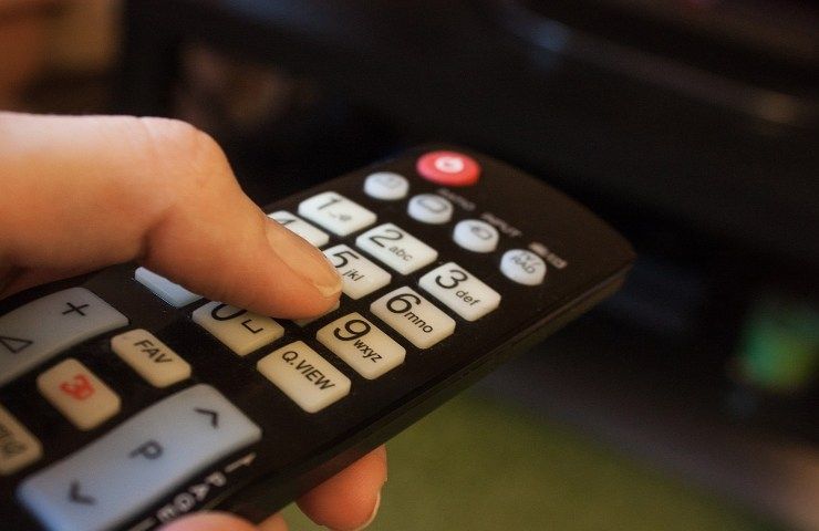 Stasera in tv giovedì 2 dicembre 2021