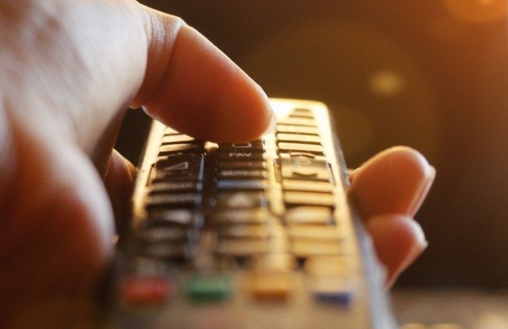 Stasera in tv lunedì 20 dicembre 2021