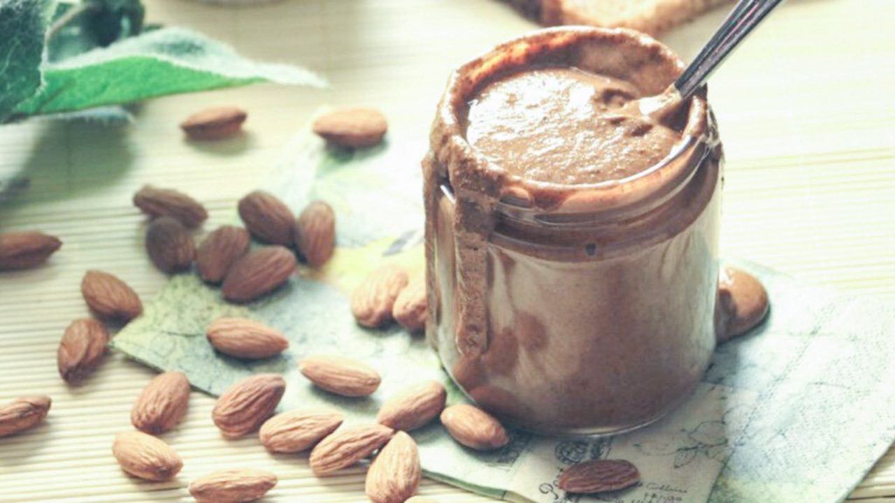 burro mandorle ricetta