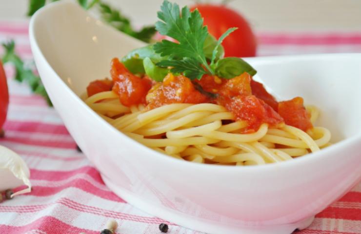 Pasta al pomodoro