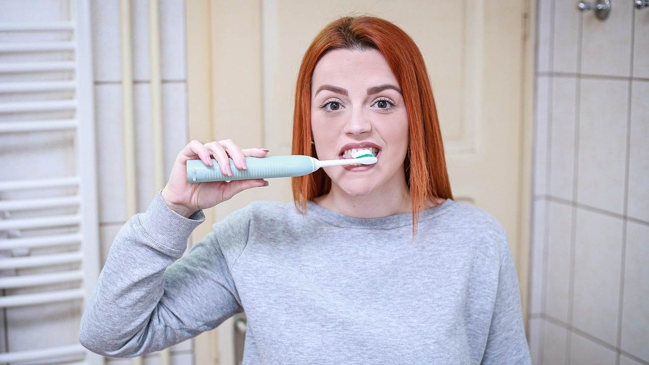 Come lavare correttamente i denti