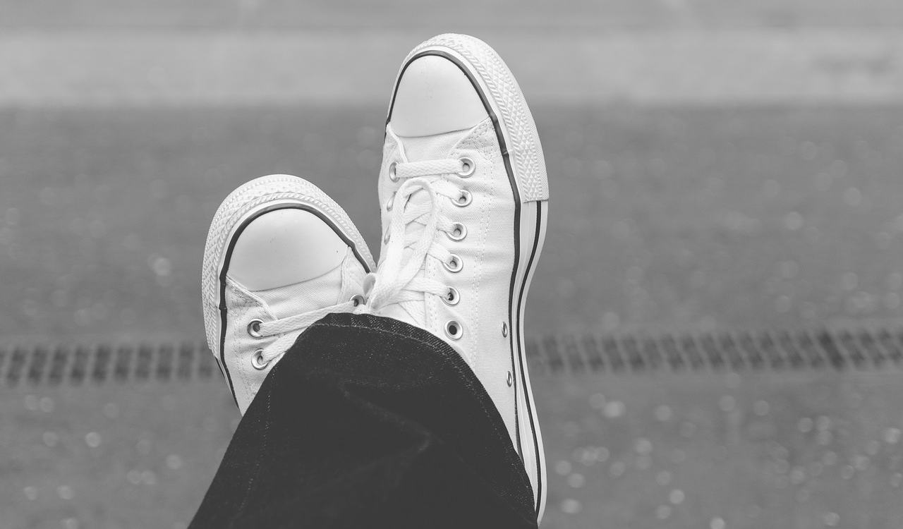scarpe bianche
