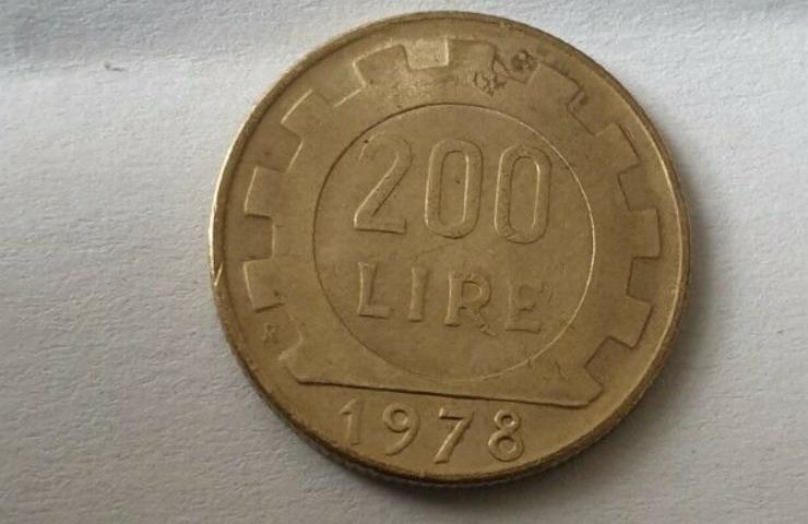 Esemplare di 200 lire