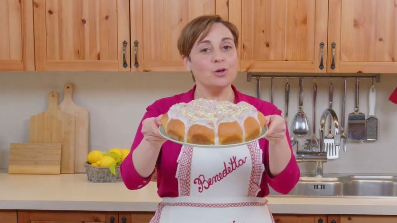 Danubio dolce di Carnevale di Benedetta Rossi, soffice e super goloso