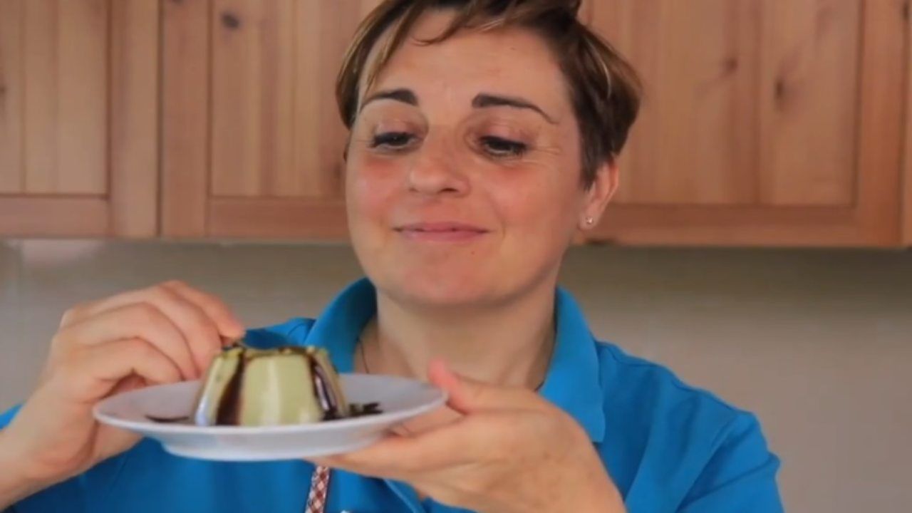 Panna cotta al pistacchio di Benedetta, dessert al cucchiaio buono e goloso