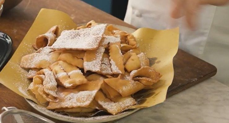 Chiacchiere di Carnevale Sal De Riso