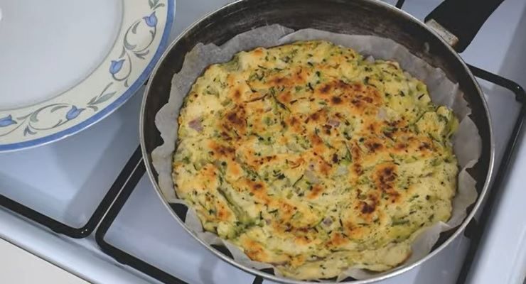 Focaccia di zucchine in padella