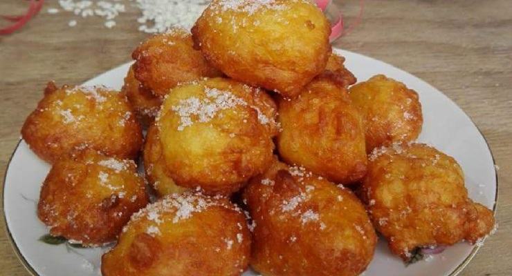 Frittelle di riso di Carnevale