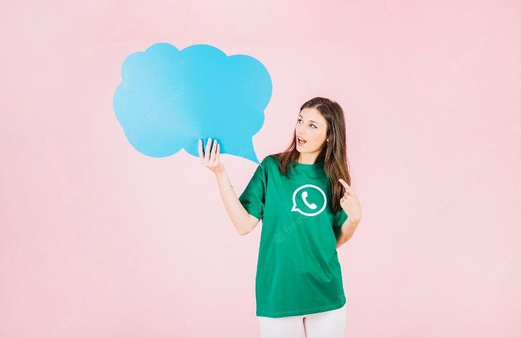 Maglia con logo Whatsapp