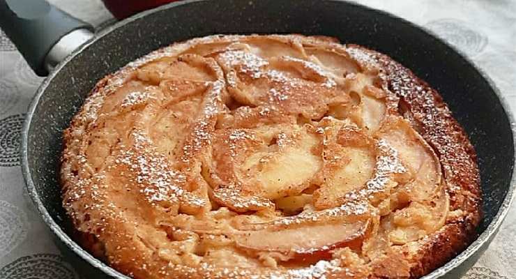 Torta di mele in padella 100 calorie