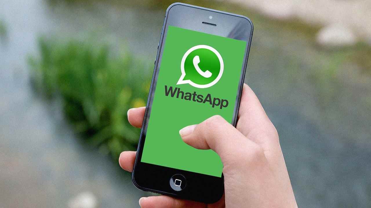 WhatsApp come non perdere foto